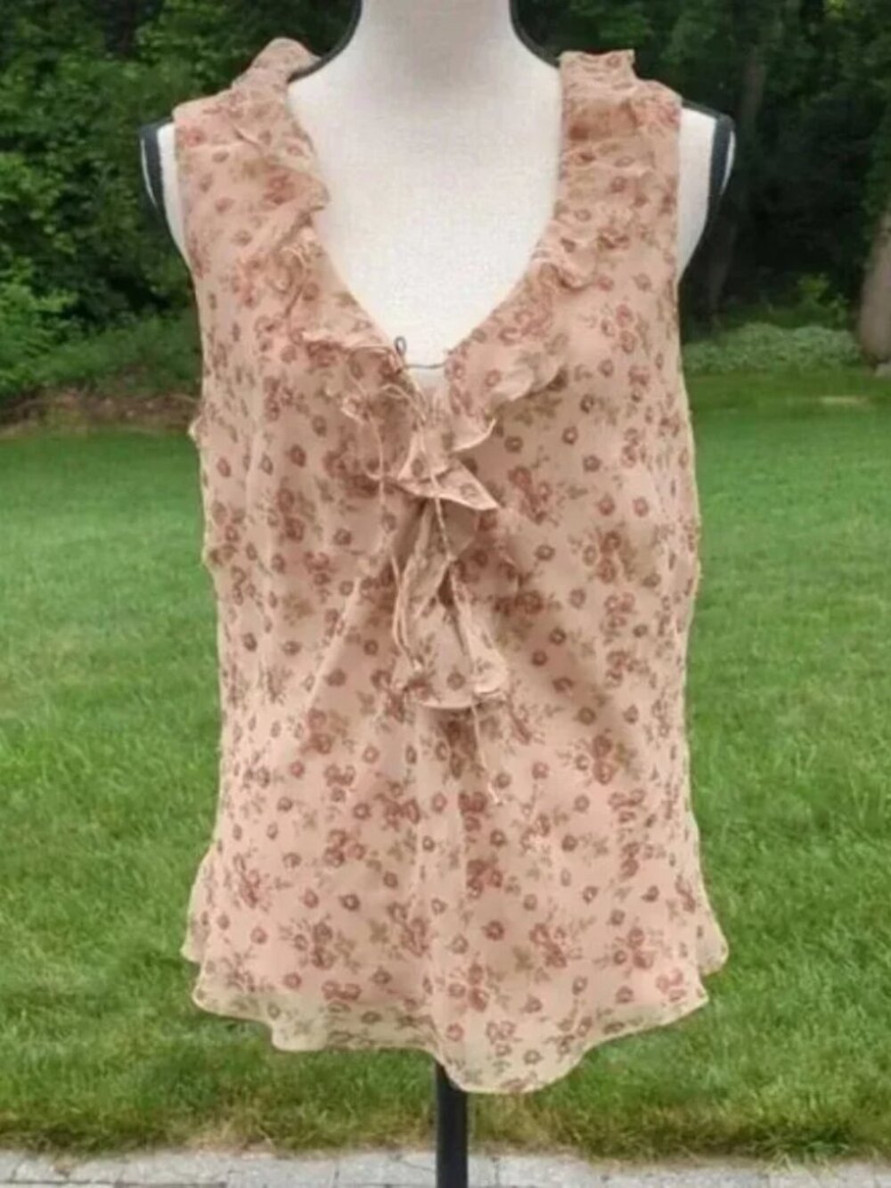 ICE Y2K V-Neck Floral Print Sleeveless Top | Silk Sleeveless Top